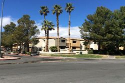 Pre-foreclosure in  SOARING GULLS DR UNIT 2147 Las Vegas, NV 89128