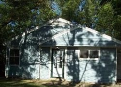 Pre-foreclosure in  FOXBORO DR Dayton, OH 45416