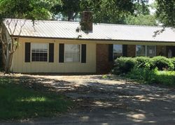 Pre-foreclosure in  MEDALLION DR Greenwood, MS 38930