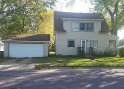 Pre-foreclosure Listing in S MURPHY ST LAKE CRYSTAL, MN 56055