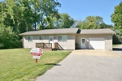 Pre-foreclosure Listing in EASTMAN AVE MIDLAND, MI 48640
