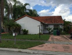 Pre-foreclosure in  SW 250TH TER Homestead, FL 33032