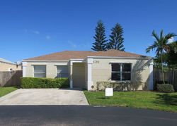 Pre-foreclosure in  SW 222ND ST Miami, FL 33190