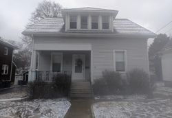  Pearl St, Alton IL