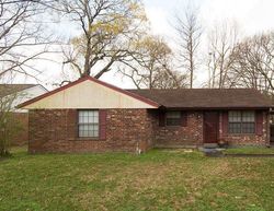 Pre-foreclosure in  THOMPSON LOOP Lafayette, LA 70506