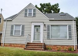  Highlandview Ave, Cleveland OH