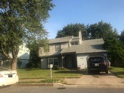 Pre-foreclosure in  N FARMVIEW DR Dover, DE 19904