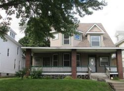 W 5th St, Davenport IA