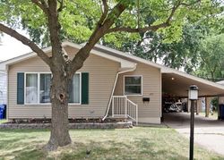  Wesley Dr Nw, Cedar Rapids IA