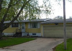 Pre-foreclosure in  RAINBOW DR Belle Plaine, IA 52208