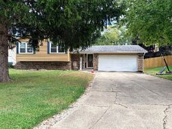 Pre-foreclosure in  HICKORY AVE Hebron, IN 46341