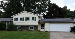 Pre-foreclosure in  ADAMS ACRES CT Granger, IN 46530