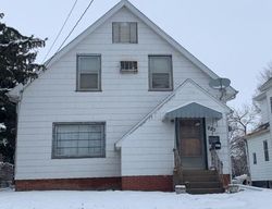 Pre-foreclosure in  W LOCUST ST Canton, IL 61520