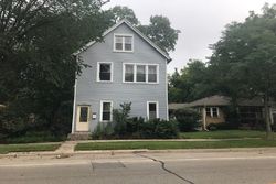 Pre-foreclosure in  OAKTON ST Evanston, IL 60202
