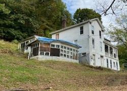 Pre-foreclosure Listing in SANATORIUM RD GLEN GARDNER, NJ 08826