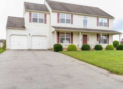 Pre-foreclosure in  E RADISON RUN Clayton, DE 19938