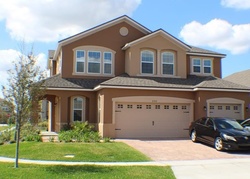 Pre-foreclosure in  FONTAINE DR Kissimmee, FL 34741