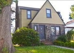 Pre-foreclosure in  S 1ST ST Bergenfield, NJ 07621