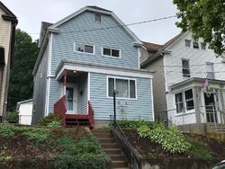 Taylor Ave, New Kensington PA