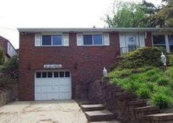 Pre-foreclosure Listing in CLIFTON RD BETHEL PARK, PA 15102