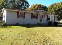 Pre-foreclosure Listing in EAGLE ST LAKE CITY, PA 16423