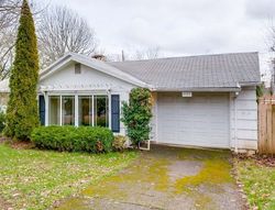 Pre-foreclosure in  MCKAY DR S Salem, OR 97302