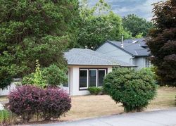 Pre-foreclosure in  SE FRANCES ST Hillsboro, OR 97123