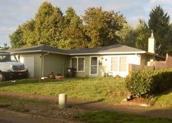 Pre-foreclosure Listing in SURREY LN EUGENE, OR 97402