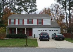 Pre-foreclosure in  W KAPOK DR Newark, DE 19702