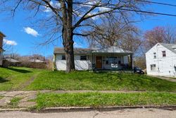 Pre-foreclosure in  LENOX AVE Youngstown, OH 44502