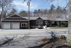 Pre-foreclosure in  WESTERN AVE Gloucester, MA 01930