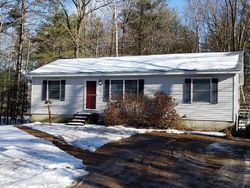 Pre-foreclosure Listing in SHAWN AVE GARDNER, MA 01440