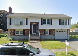 Pre-foreclosure in  QUAIL RD Peabody, MA 01960