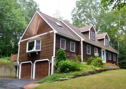 Pre-foreclosure Listing in N MAIN ST NEWTON, NH 03858