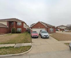 Pre-foreclosure in  SIMI DR Arlington, TX 76001