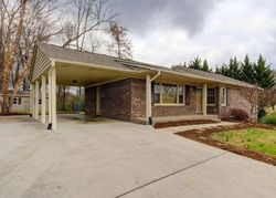 Pre-foreclosure Listing in CREST LN CLINTON, TN 37716