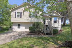  Gray Leaf Cir, Knoxville TN