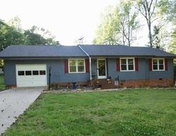 Pre-foreclosure in  ENOREE CIR Greer, SC 29650