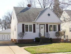 Pre-foreclosure in  RALPH AVE Cleveland, OH 44109
