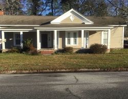 Pre-foreclosure Listing in E WEBSTER ST WHITEVILLE, NC 28472