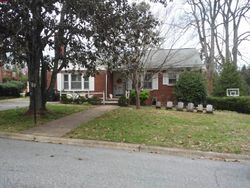 Pre-foreclosure in  FOREST DR Lexington, NC 27292