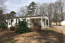 Pre-foreclosure Listing in E 22ND ST KANNAPOLIS, NC 28083