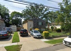 Pre-foreclosure Listing in WILLOW AVE FREEPORT, NY 11520