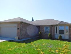 Pre-foreclosure in  E 13 MILE RD Warren, MI 48088