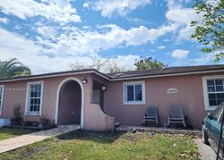 Pre-foreclosure in  SW 264TH ST Homestead, FL 33032