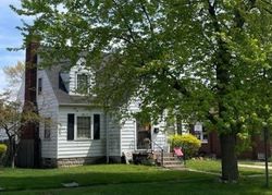Pre-foreclosure in  MONROE ST Gary, IN 46408