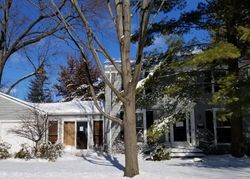 Pre-foreclosure in  GRAY ST Saint Charles, IL 60174