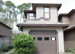 Pre-foreclosure in  LAURELWOOD DR Jacksonville, FL 32257