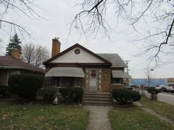 Pre-foreclosure Listing in S LAWNDALE AVE EVERGREEN PARK, IL 60805