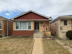 Pre-foreclosure in  S CLAREMONT AVE Chicago, IL 60620